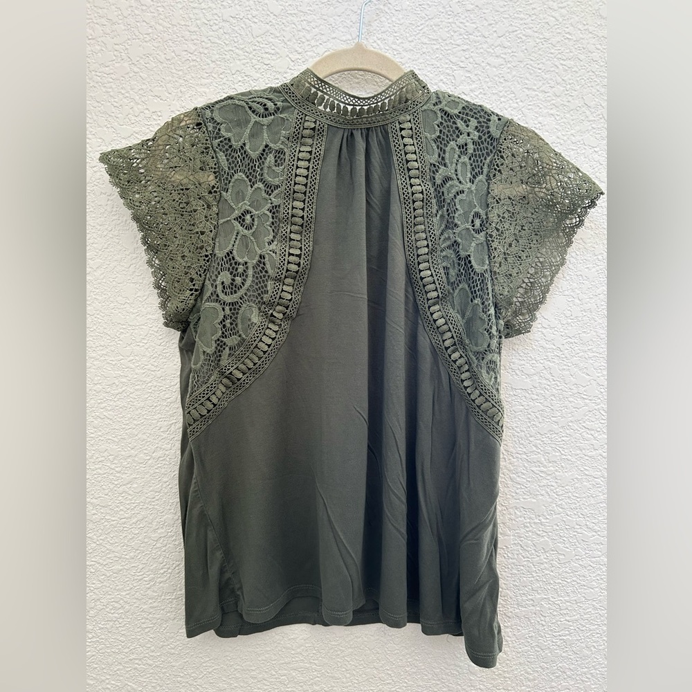 Green Lace Top